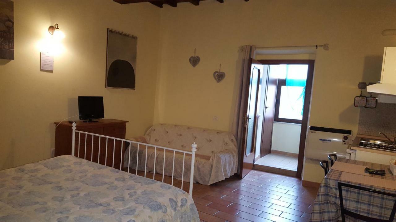 Via Della Posterna Spoletium Apartamento *
